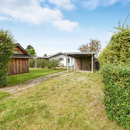 Amazing In W/ 3 Bedrooms