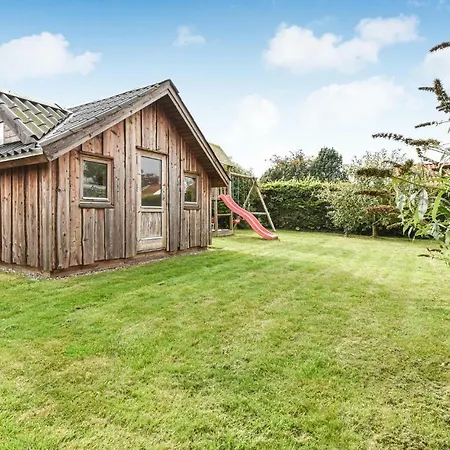 Amazing In W/ 3 Bedrooms