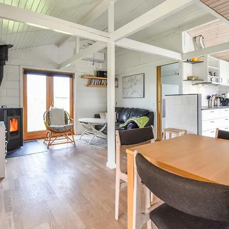 Amazing In W/ 3 Bedrooms * Bogense